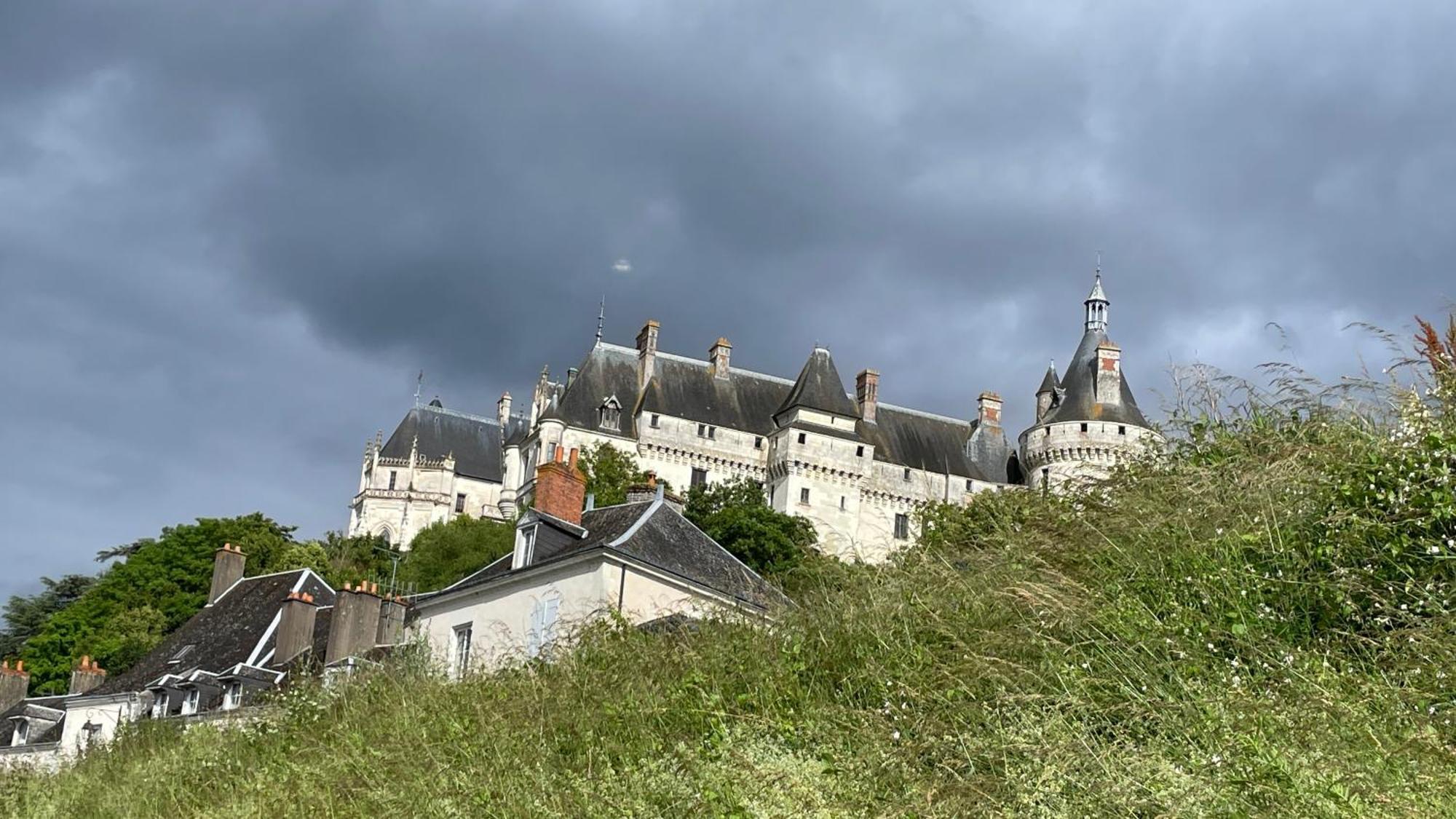 L'Orme Seul, Maison D'Hotes Vineuil  Bagian luar foto